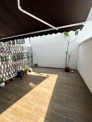 Dmanor (D16), Terrace #592675431